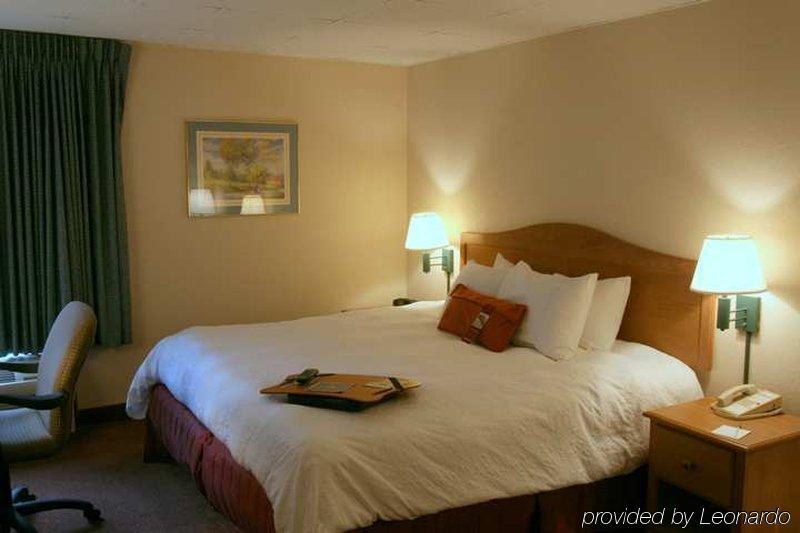 Hampton Knoxville-airport 3*